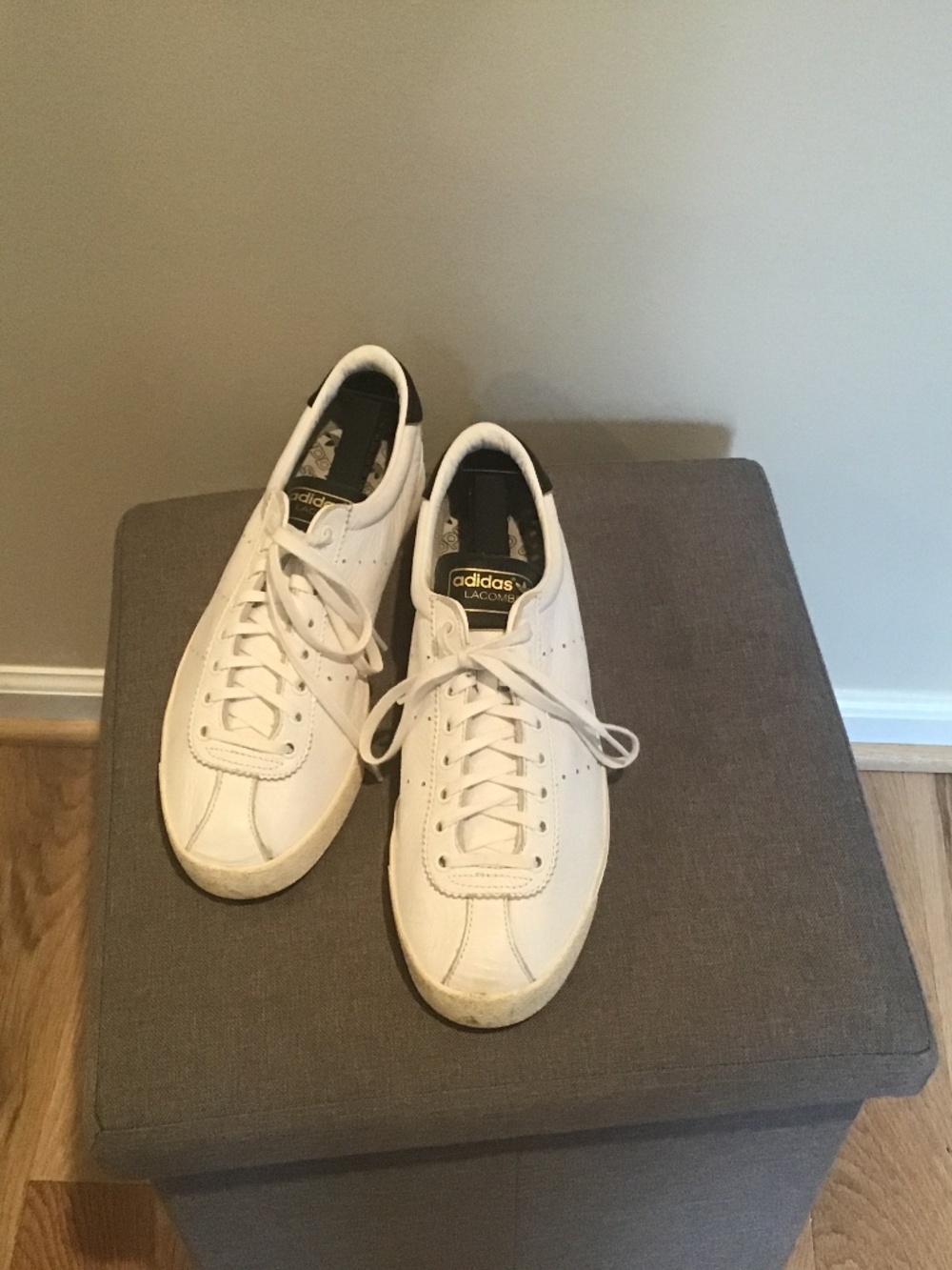 Adidas size 11 all white Lacombe leather tennis shoes
